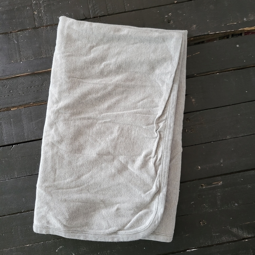 Monica & Andy Organic Cotton Grey Swaddle Blanket Soft Stretchy Gender Neutral